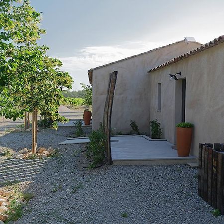 Les Lodges Du Pic Le Triadou Buitenkant foto