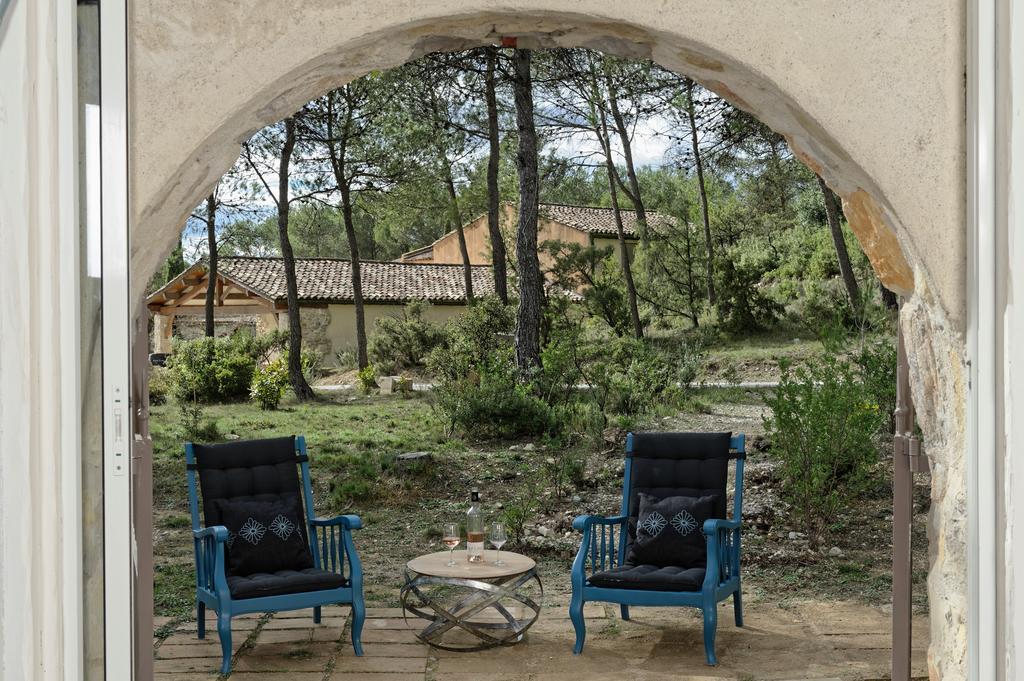 Les Lodges Du Pic Le Triadou Buitenkant foto