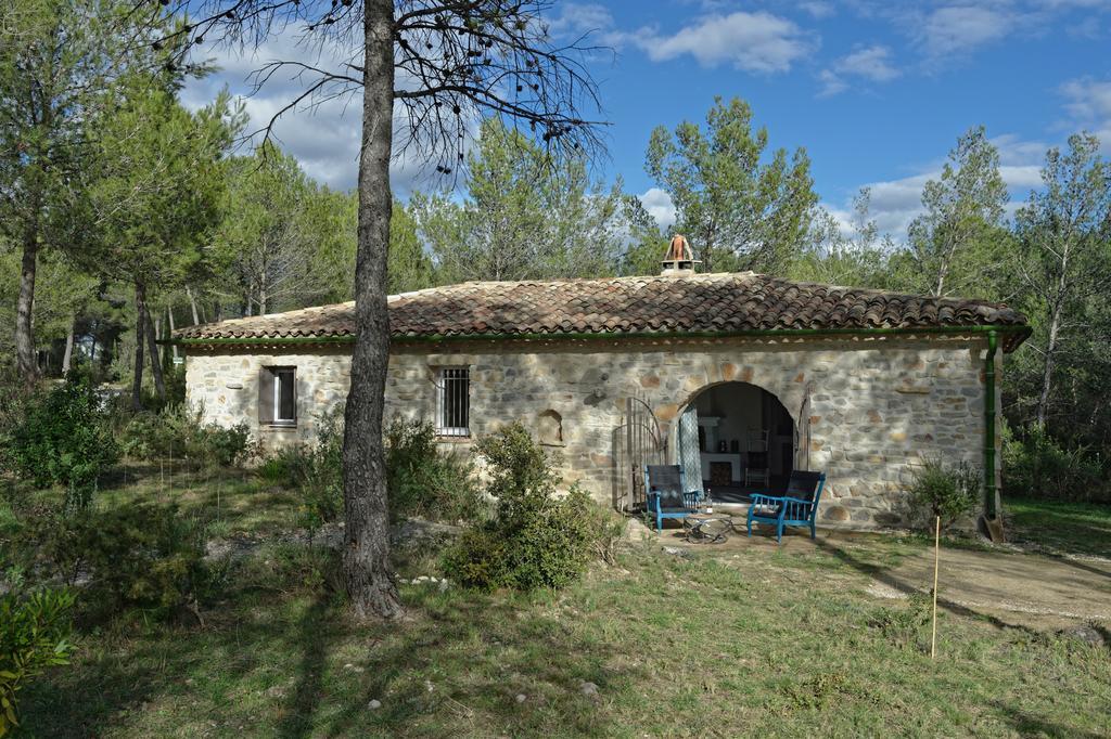 Les Lodges Du Pic Le Triadou Buitenkant foto